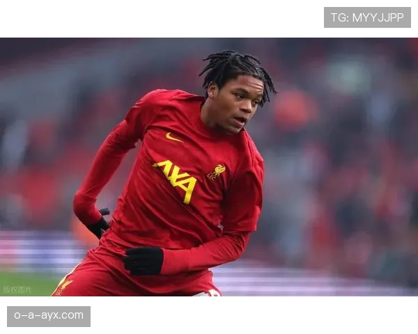 法布里齐奥·法蒂英超表现抢眼，未来前景备受期待