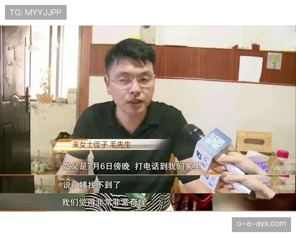 刷到谌利军的日常照，我的钱包立刻失去存在感——这反差也太让人心酸了